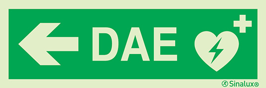 Signal de DAE avec texte et flèche vers la gauche