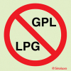 Signal pour parkings, interdiction GPL/LPG