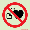 Signal d´interdiction, accès interdit aux porteurs d´un stimulateur cardiaque